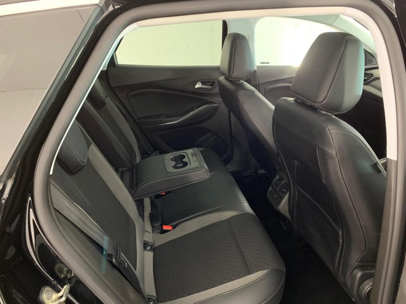 VAUXHALL GRANDLAND X
