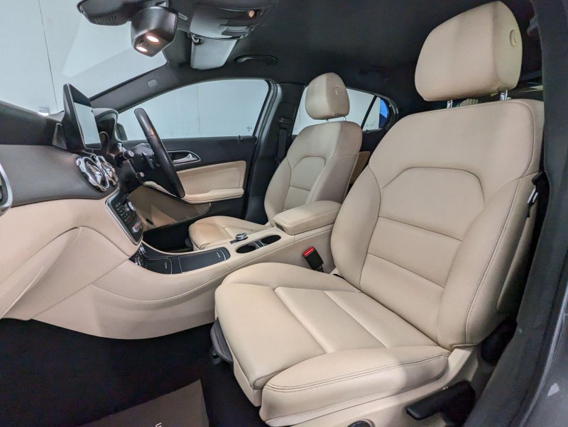 MERCEDES-BENZ GLA CLASS