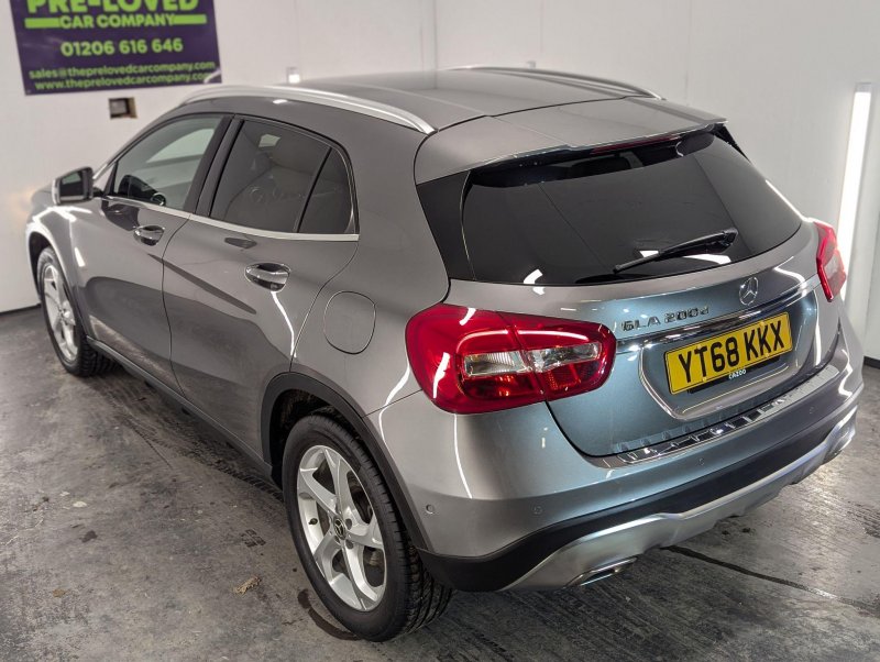 MERCEDES-BENZ GLA CLASS