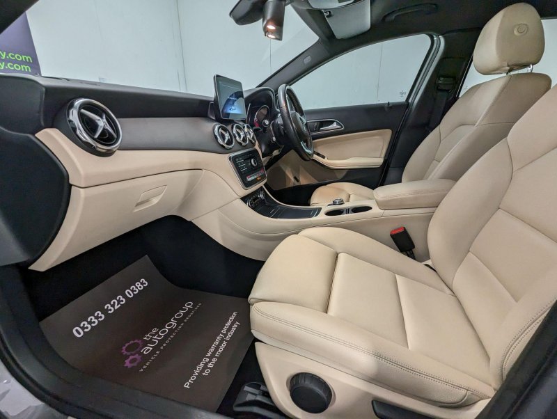 MERCEDES-BENZ GLA CLASS