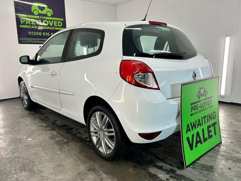 RENAULT CLIO
