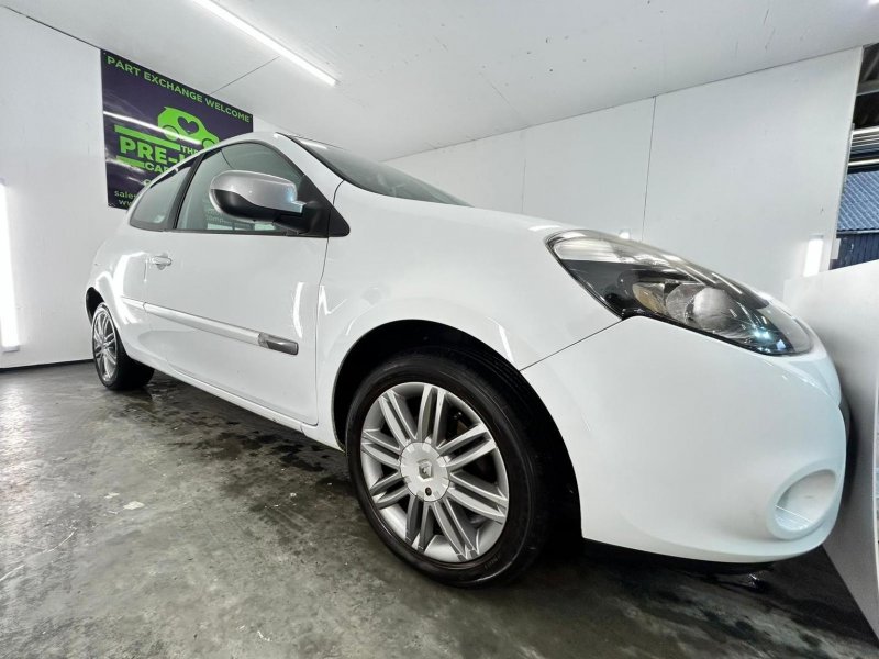 RENAULT CLIO