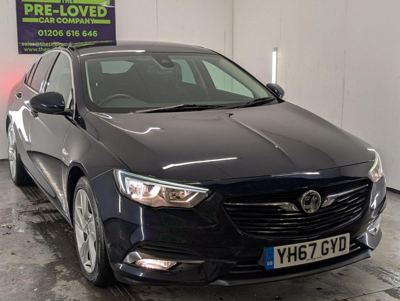 VAUXHALL INSIGNIA