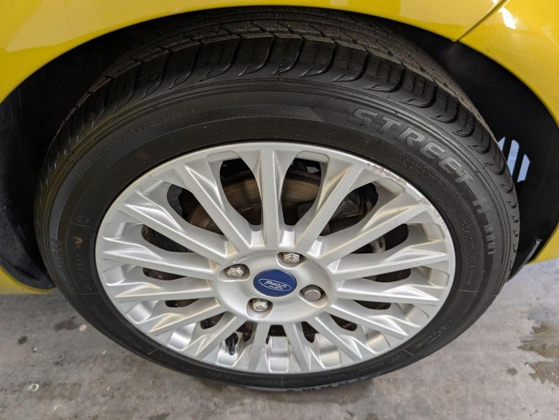 FORD FIESTA