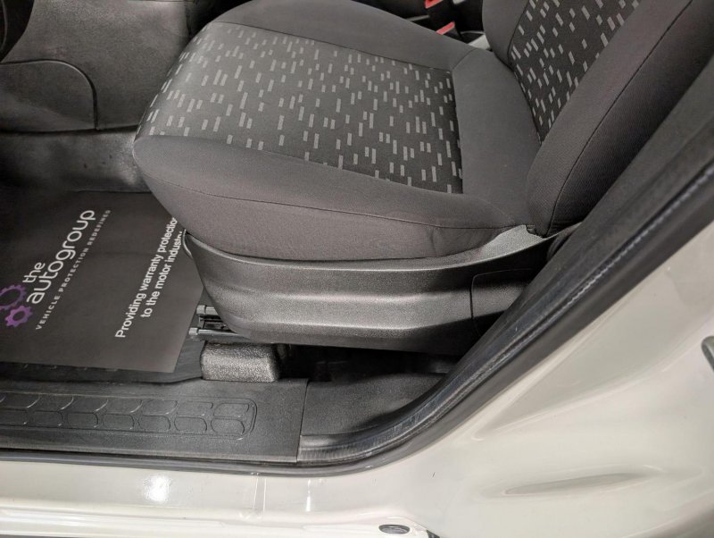 VAUXHALL COMBO