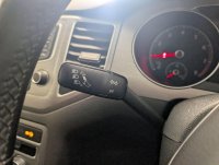 VOLKSWAGEN GOLF SV