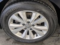 VOLKSWAGEN GOLF SV