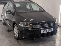 VOLKSWAGEN GOLF SV