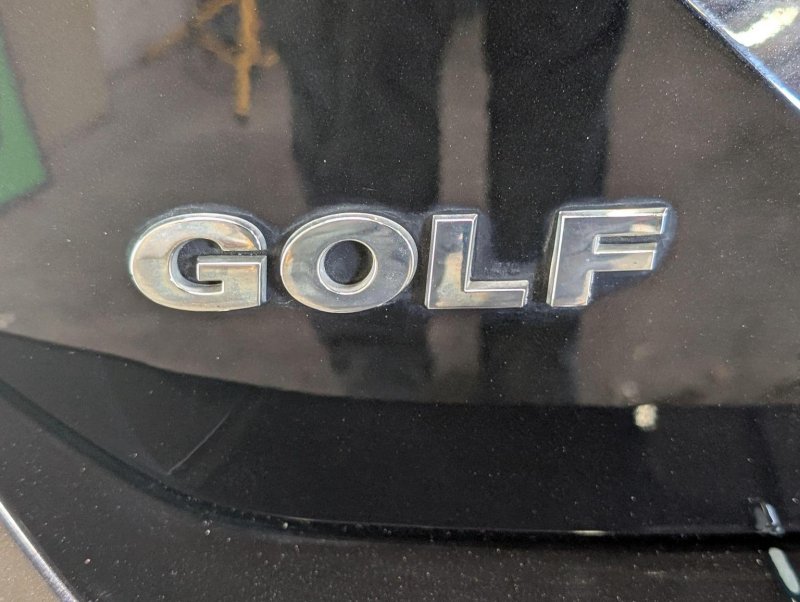 VOLKSWAGEN GOLF SV