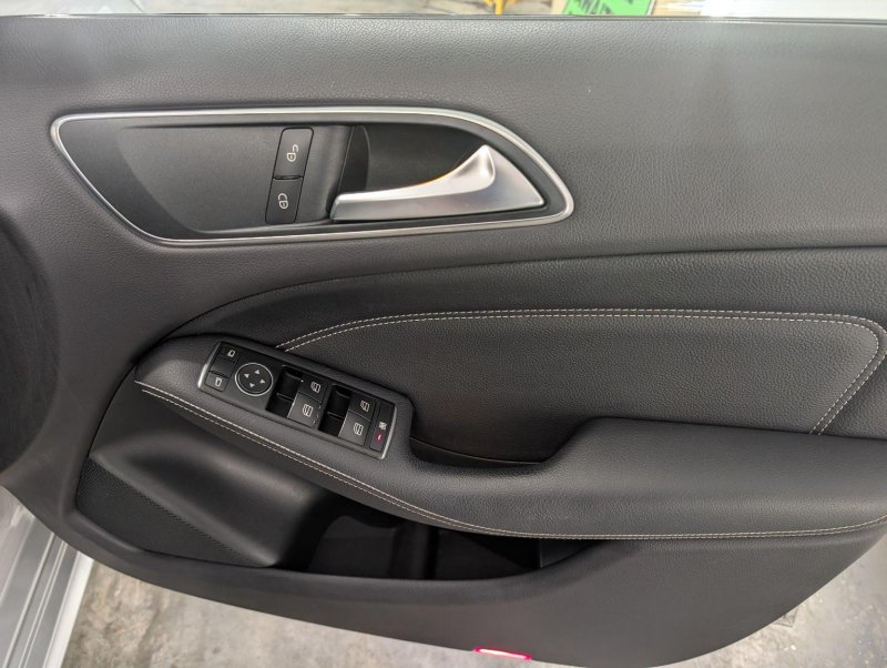 MERCEDES-BENZ B CLASS