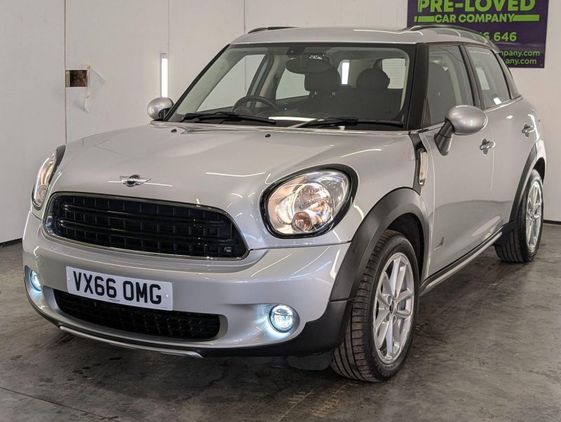 MINI COUNTRYMAN