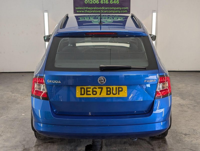 SKODA FABIA