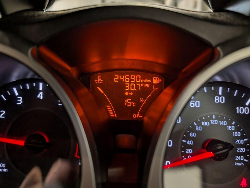 NISSAN JUKE