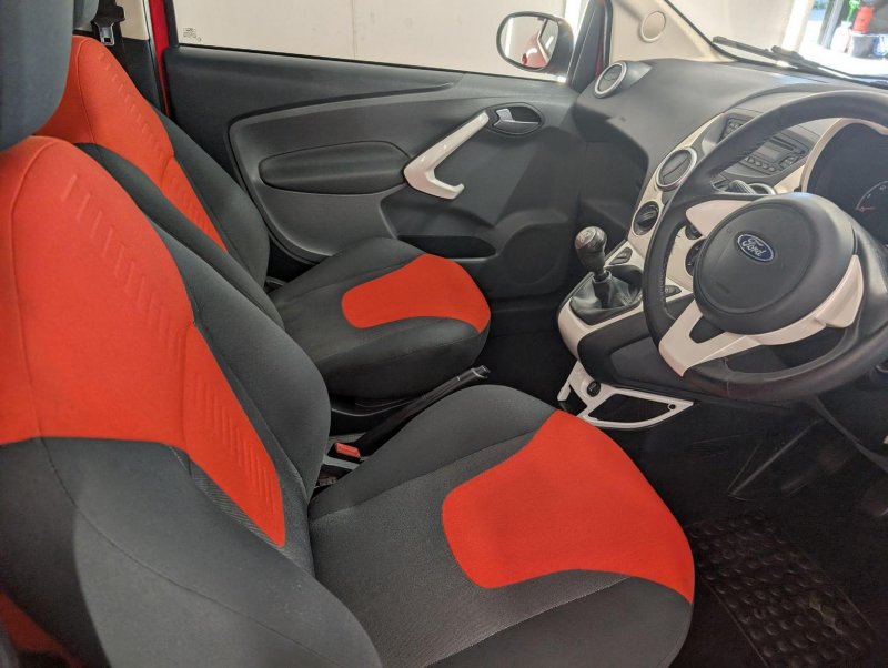 FORD KA