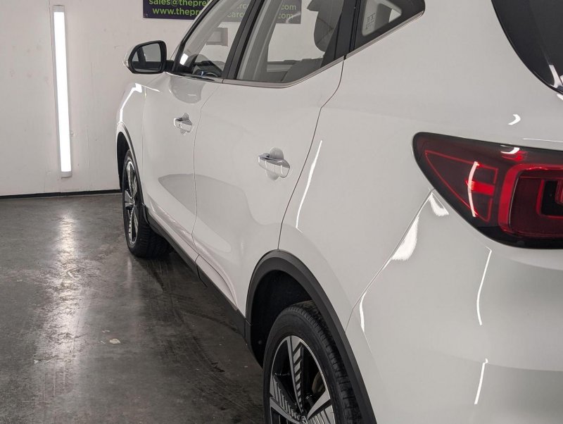 MG ZS