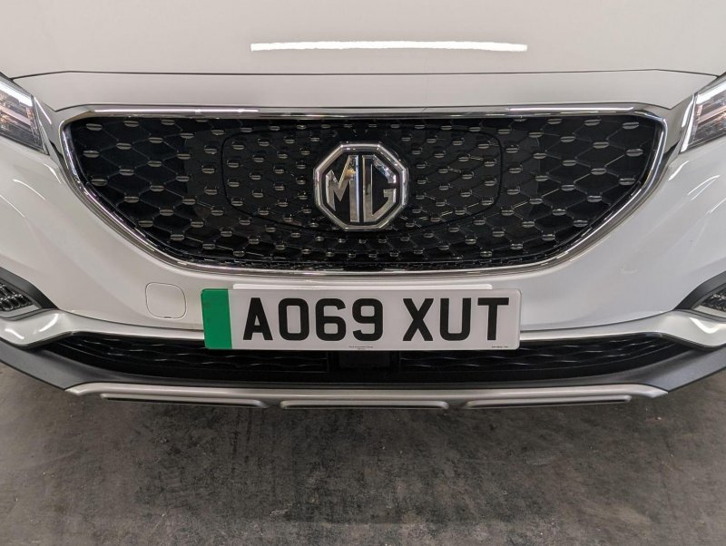 MG ZS
