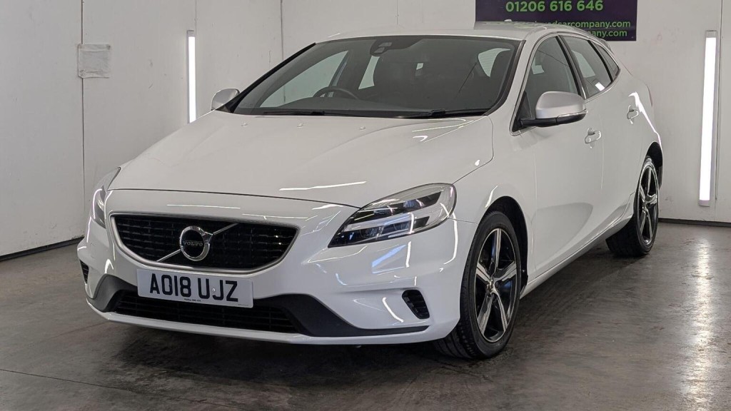 2017 Volvo V40